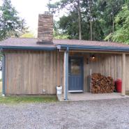 lake-cabin